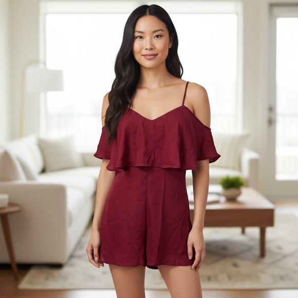 Charlotte Russe Purple Romper
New - Picture 2 of 10